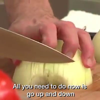 I can't get over the way this guy says 'Onion' 😂 | LADbible