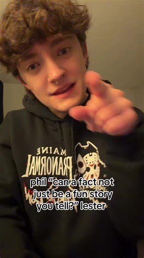 he’s so funny phil lester i love you 😭 @daniel howell @AmazingPhil @Dan and Phil #danhowell #phillester #danandphil #phan #viral