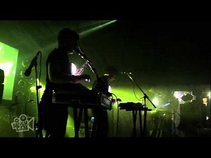 Metronomy - Back On The Motorway (Live in Sydney) | Moshcam
