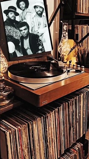 1983 Between the sheets The Isley Brothers #oldschoolrnb #isleybrothers #viralvideo #oldies
