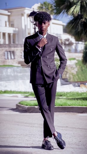 Elegant Suit Styles for Modern Gentlemen