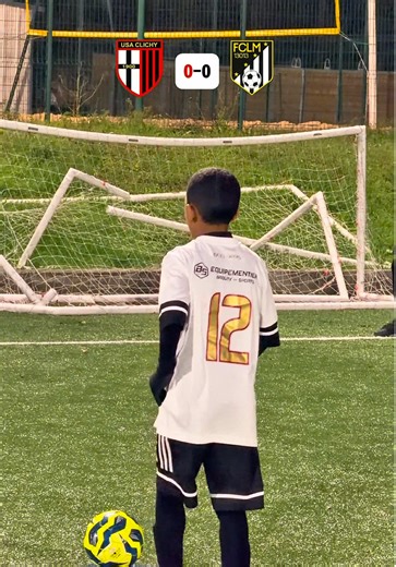 Un derby Paris-Marseille au sommet 🔥🏟️ #footballtiktok #footballvideo #penalty #pourtoi #fyppp @BS EQUIPEMENTIER