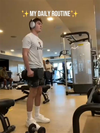 My Daily Routine: Behind the Scenes with Noah Schnapp