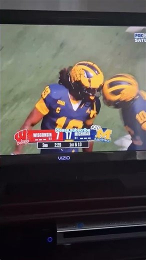 Interception Rod Moore! Michigan pulling ahead