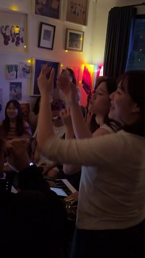 A good energy vibes with TuayP & The Gangster ft. Julian!! #bluebirdjazzbar #jazzbar #jazz #bar #livemusic @tuayp @IAmLast @yadaboonyada @โดมจังอยากมีแฟน