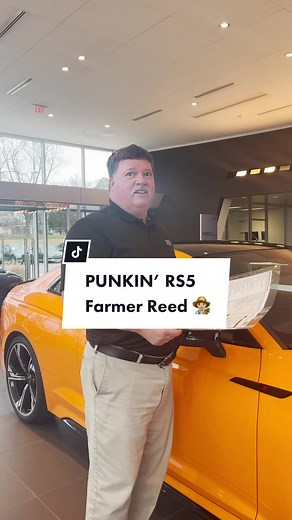 The Pumpkin Car - Audi RS5 Review by Farmer Reed