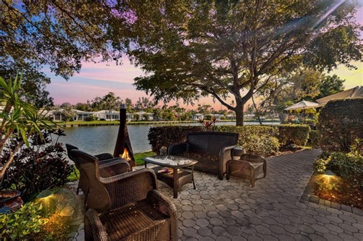 604 Spanish Dr N, Longboat Key, FL 34228 - MLS A4687282 - Coldwell Banker