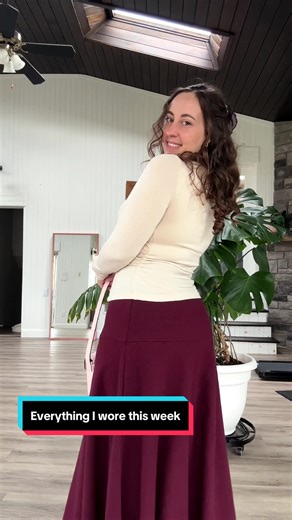 Everything I wore this week - super weird Canadian weather edition! This week we have had multiple warm sunny days, rain, and even multiple inches of snow 🥲 I think my outfits really represented that LOL I had a couple days with light jackets or no jacket and multiple days where I needed a straight up winter coat. You really never know what you need to wear until you get outside! #ootw #ootweek #whatiwore #ootd #ootdmidsize