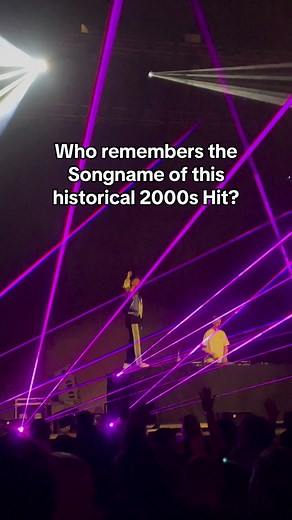 467K views · 10K reactions | Right Here Waiting meets techno  #technomusic #remixes #edmmusic #technodance | AXMO | Facebook