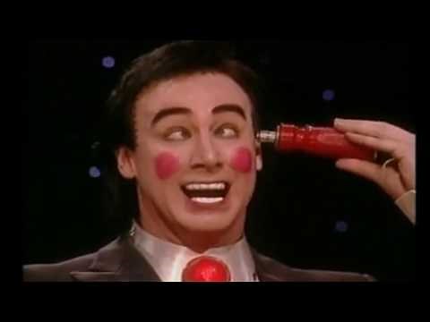 Humanoid Robot : Mike Michaels's best Performance on-stage