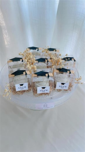 Celebrate the milestone 🎓customised graduation souvenirs for your guests 🎉 #candles #candlemaking #candletok #foryoupage #fyp #smallbusiness #v #fyppppppppppppppppppppppp #fy #f #candlesoftiktok #graduation