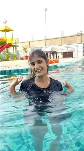 Kya Shruti Swimming Pool Me Hi Susu Kar Degi ?