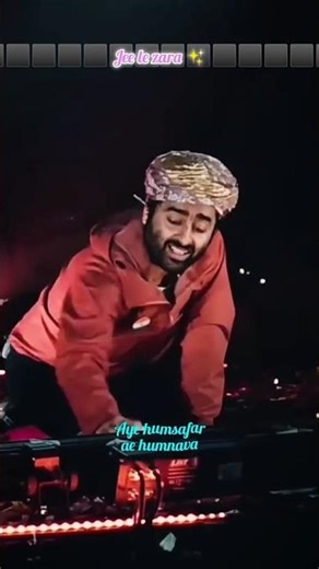 Jee le zaraa 🎼 Arijit Singh ji live #popularsong #arijitsingh #jeelezaraa #vishaldadlani #short #new