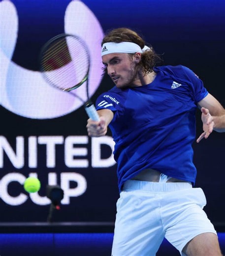 Tsitsipas' Inspiring Comeback in Tennis 2026