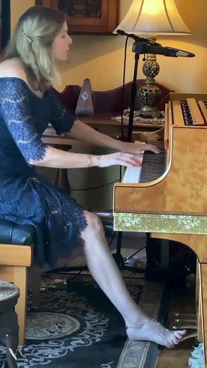 Barefoot Piano Performance by Fiona Dagger