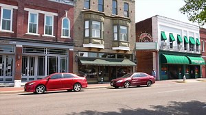 When Kristin Williams opened Ephemera Paducah, it was the culmination of years of dreaming about how to inspire others to explore their own creativity. 🎨 Discover Paducah's vibrant arts scene to see what will transform you! http://bit.ly/2XwivPt | Kentucky Tourism
