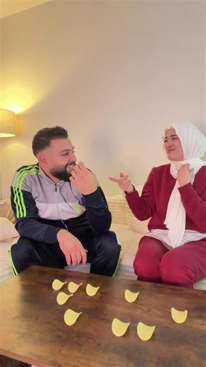 ماكينة الضحك: التفاعل المضحك مع حسن