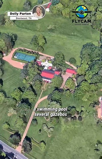 Dolly Parton's $10 million home in Tennessee #house #usa #livmiami #penthouse #billionairebunker #island #luxury | Viola Hand