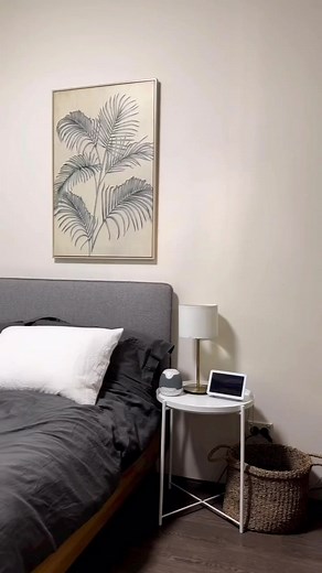 3 modes. 3 ways to keep baby safely within reach. The Mini Ezee 3-in-1 can transition into a: ✅ Freestanding bassinet ✅ Bedside Co-sleeper® ✅ Play yard #bassinet #cosleeper #babybassinet video by @gwenzamora on IG | Arms Reach Concepts