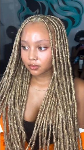 Trending blonde soft loc tutorial #locstyles #trendinghairstyles