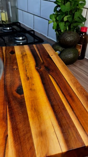 Empanada with a plantain crust and freshly made guacamole 🥑 #easyrecipe #dinnerideas #empanada #guacamole #planatain | Dre Cooks