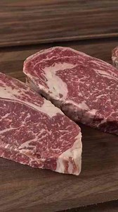 The intense flavor twist from deep frying steak in marrow fat