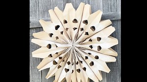 How to create a snowflake using brown paper bags. #bestdiycrafts | Burlap Kitchen