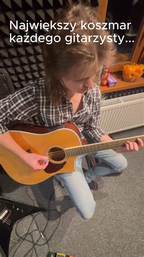 Kostka w gitarze 😐 #music #fyp #fyppp #band #zespół