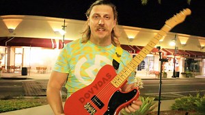 Fender Sends New Guitar To This Street Musician | DØVYDÅS