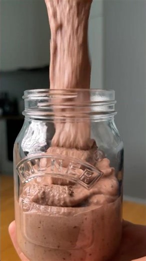 Monster Pre-Workout Smoothie (High Calories, Real Energy)