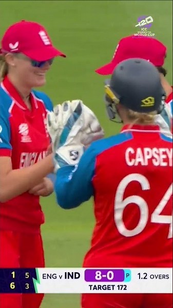 A brilliant catch from Tilly Corteen-Coleman in the warm-up fixture against India 😲👌#T20WorldCup