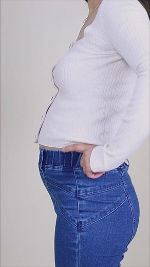 Type of ✨JEANS✨ that can hide a BELLY 😍 #styletips #petitefashion #petitestyle #petitefashionblogger #petieblogger #shortgirl #smallbutmighty #petitestyle_store #styletip #whattoweartoday #stylingideas #stylinginspiration #stylingbyme #petitestylestore #styletipsforwomen #howtostyle #bodytype #petiteclothing #howtostylevideo #bodytypes #whattowearnow #stylingtip #stylingtheseason #stylingnotshopping #shortgirlstyle #petiteblog #petitefashionista | Petite Dressing