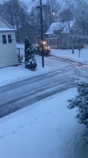 Komatsu wheel loader ￼