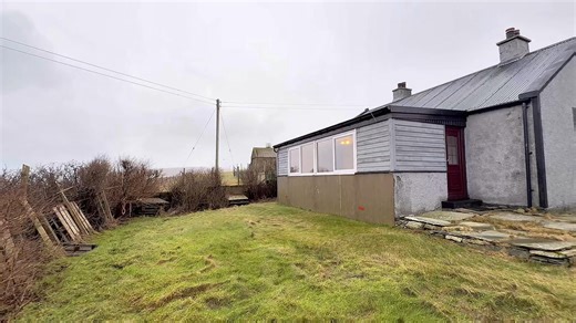 👀 COMING SOON 👀 📍 Houlnalea, Dunrossness 💴 Offers Over £130,000 • Detached Bungalow • Two Bedrooms • Lounge & Sun Porch • Utility Room • Generous Plot • Detached Garage • Driveway A well proportioned bungalow which is in need of general modernisation throughout. To arrange a viewing or request any further information, please give us a call or fill out or contact form below! ⬇️ ☎️ - 01595 499599 https://kelvinanderson.exp.uk.com/get-in-touch/ | Kelvin Anderson - Shetland's Estate Agent