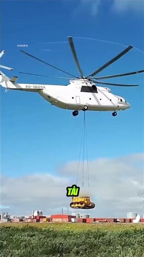 The 16-Ton Lifting Monster Helicopter Causes a Sensation