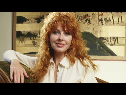 RARE ELVIRA 🔥 Pantyhose, Stockings, Tights, Heels, Nylon, Lingerie, Bodysuit, Mini Skirt