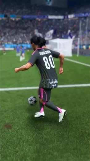 Ronaldinho #shorts #fifa #fc26 #football #soccer #skills #futebol
