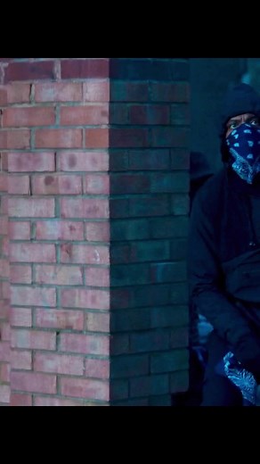 Urban Acrobats: Amazing Street Stunts and Moves