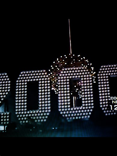 HAPPY NEW YEAR 2000 #happynewyear2000 #classof2000 #2000 #happynewyear2000party #early2000soutfits #early2000sfashion #2000s #2000soutfits #2000sfashion #2000년대패션 #2000ssongs #2000songs #2001songs #2002songs #2003songs #2004songs #2005songs #2006songs #2007songs #2008songs #2009songs