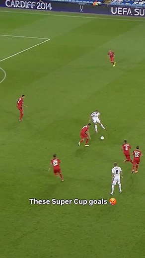 Super goals by super players 🌟 | UEFA Champions League