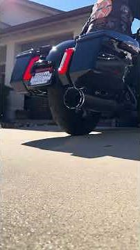 2024 CVO ST with Khrome Werks 2-1 exhaust sound.