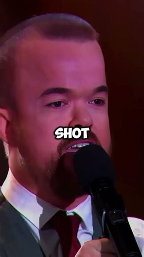 Everyone reacts the same way when they see little people #standupcomedy #funny