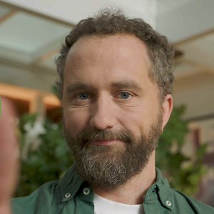 3 comments | Avec l'app My Luminus, adaptez votre acompte mensuel en un geste et gardez un œil sur votre décompte annuel. Soucis OFF. Sourire ON. #MyLuminusApp | Luminus Energie | Facebook