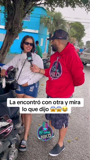 Reacción Fría al Beso con Otro: ¿Cómo Actuarías?