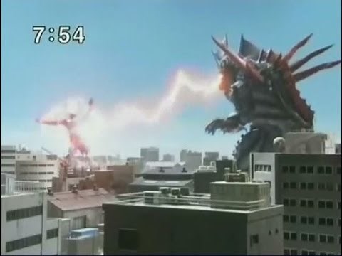 Ultraman Max vs Powered Eraga