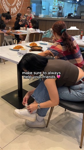 This is your sign to try our B1T1 with the besties 💖🍕 Personal Pan Pizza starting at ₱169, Regular Pasta (any flavor!) starting at ₱159, and add-ons like Mushroom Soup, Pepsi, or Iced Tea for just ₱59! Available nationwide from Jan 13–Feb 10, 2026, every Mon–Fri (all day), for dine-in and takeout only. ✨ *Terms & conditions apply #PizzaHutPH | Pizza Hut