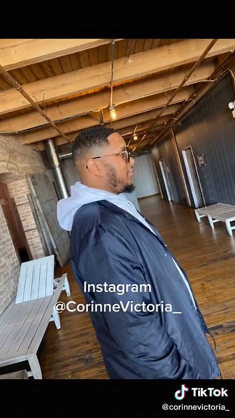 #surprise #foryoupage #xyzbca #foryou #manunit #manweave #corinnevictoria #fliptheswitch #fliptheswitchchchallenge #femalebarbers #bestfandom