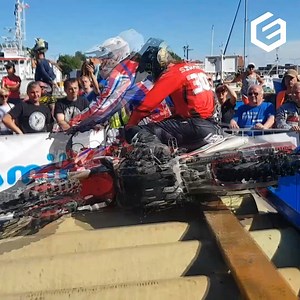 273K views · 3.2K reactions | #extremeenduro | Monday vibes Don't try this at home ⚠ #dirtbike #hardenduro #enduro #fails #actions | Enduro DKA | Facebook