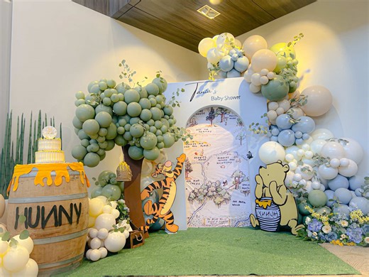 Which one of these Winnie the Pooh baby shower is your favourite? We’ve had the pleasure of working with so many beautiful families to create some of the most dreamiest, magical baby showers but the Pooh theme is one that has our hearts and shows through our imagination. For these Winnie the Pooh–themed baby showers, we leaned into soft pastels, gentle storybook textures, and timeless childhood charm. From the centrepieces to the whimsical character touches, our goal is to create a space that fe