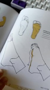 Baesd on Instagram: "Wanna learn how to draw feet? Get this book by Taco! Lol #art #draw #howtodraw #learntodraw #drawingtutorial #artbook"